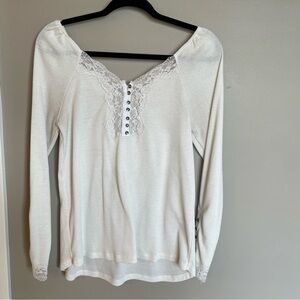 Umgee Cream Lace-Trim Blouse